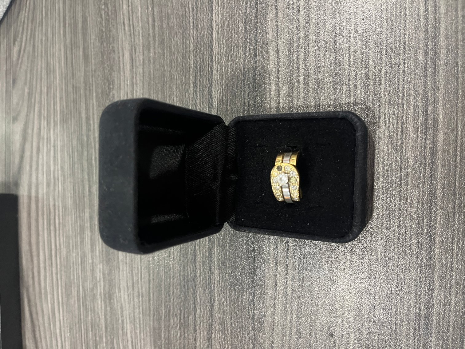 Image for St Albans, WV - Jewelry, Coins, Knives, and More!