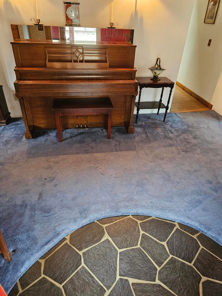 Image for Move-in Ready 4 Bedroom plus Additional 3 Bedroom