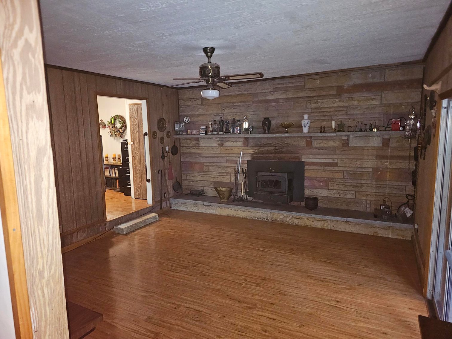 Image for Move-in Ready 4 Bedroom plus Additional 3 Bedroom