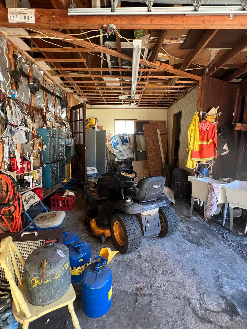 Image for Move-in Ready 4 Bedroom plus Additional 3 Bedroom