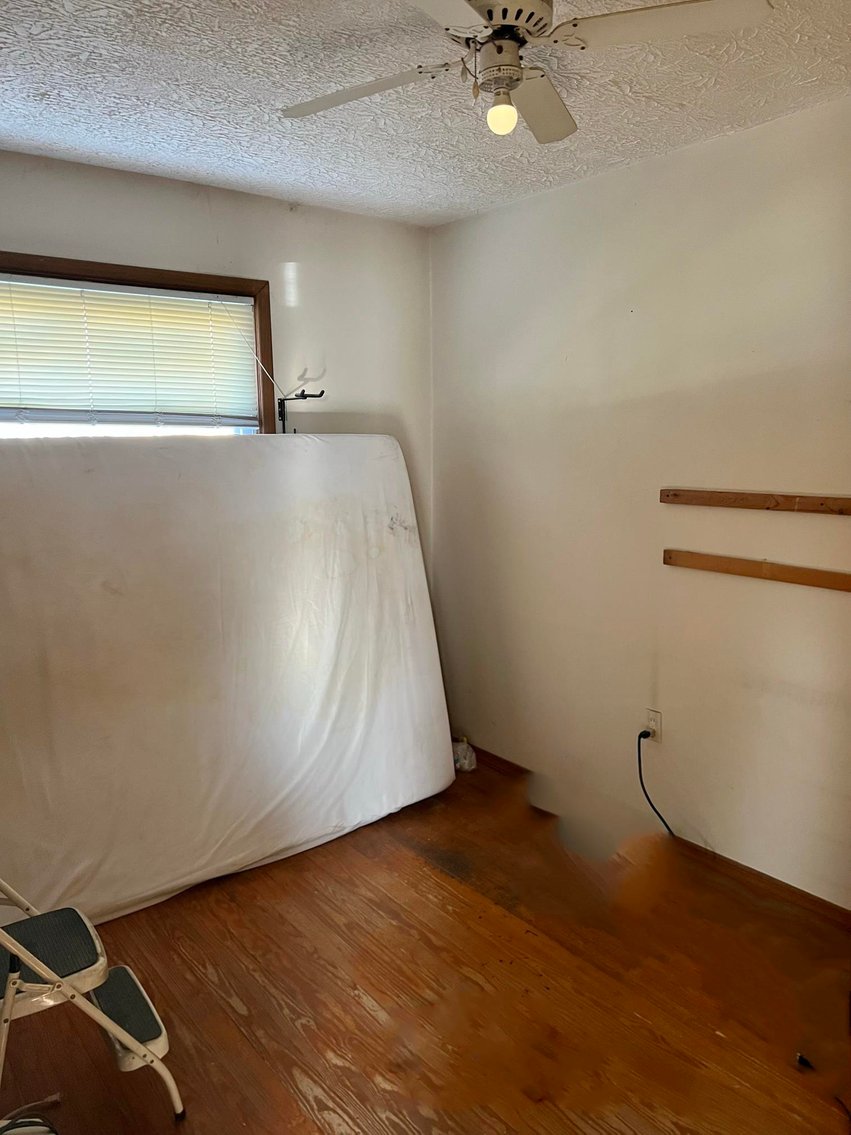 Image for Move-in Ready 4 Bedroom plus Additional 3 Bedroom