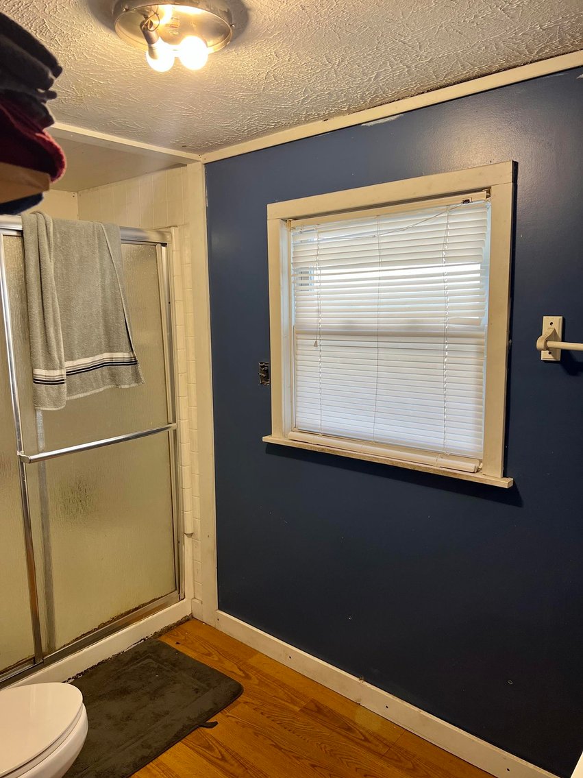 Image for Move-in Ready 4 Bedroom plus Additional 3 Bedroom