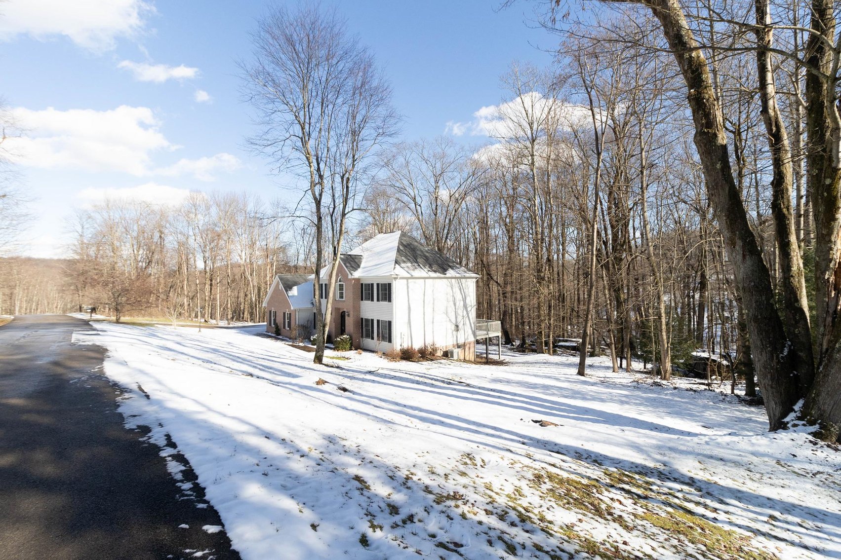 Image for SOLD $522,500 - Beautiful 4 Bedroom in Halleck Estates