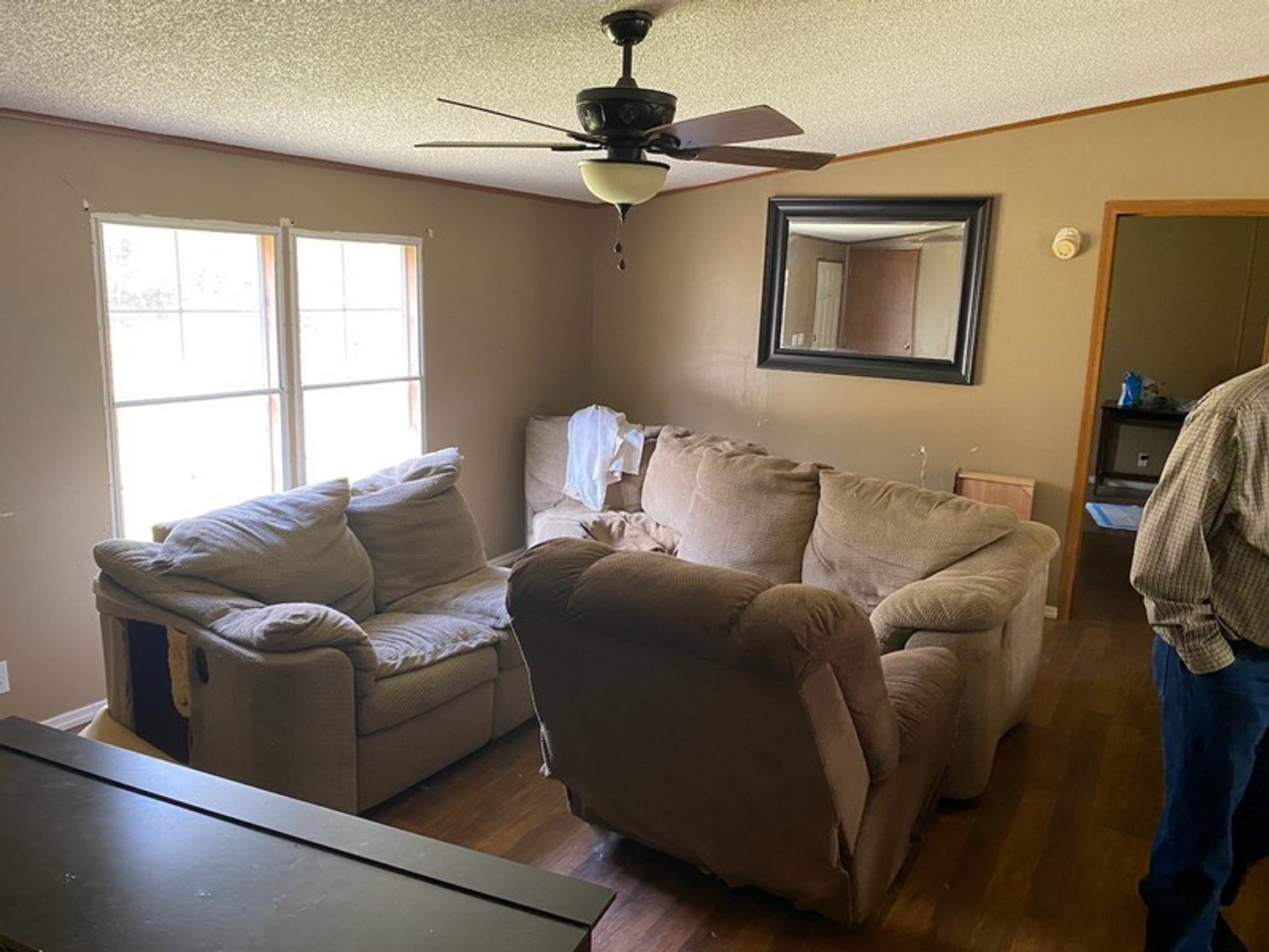 Image for Scarbro, WV – 1994 Double Wide 3BR Mobile Home – Sells to the Highest Bidder!