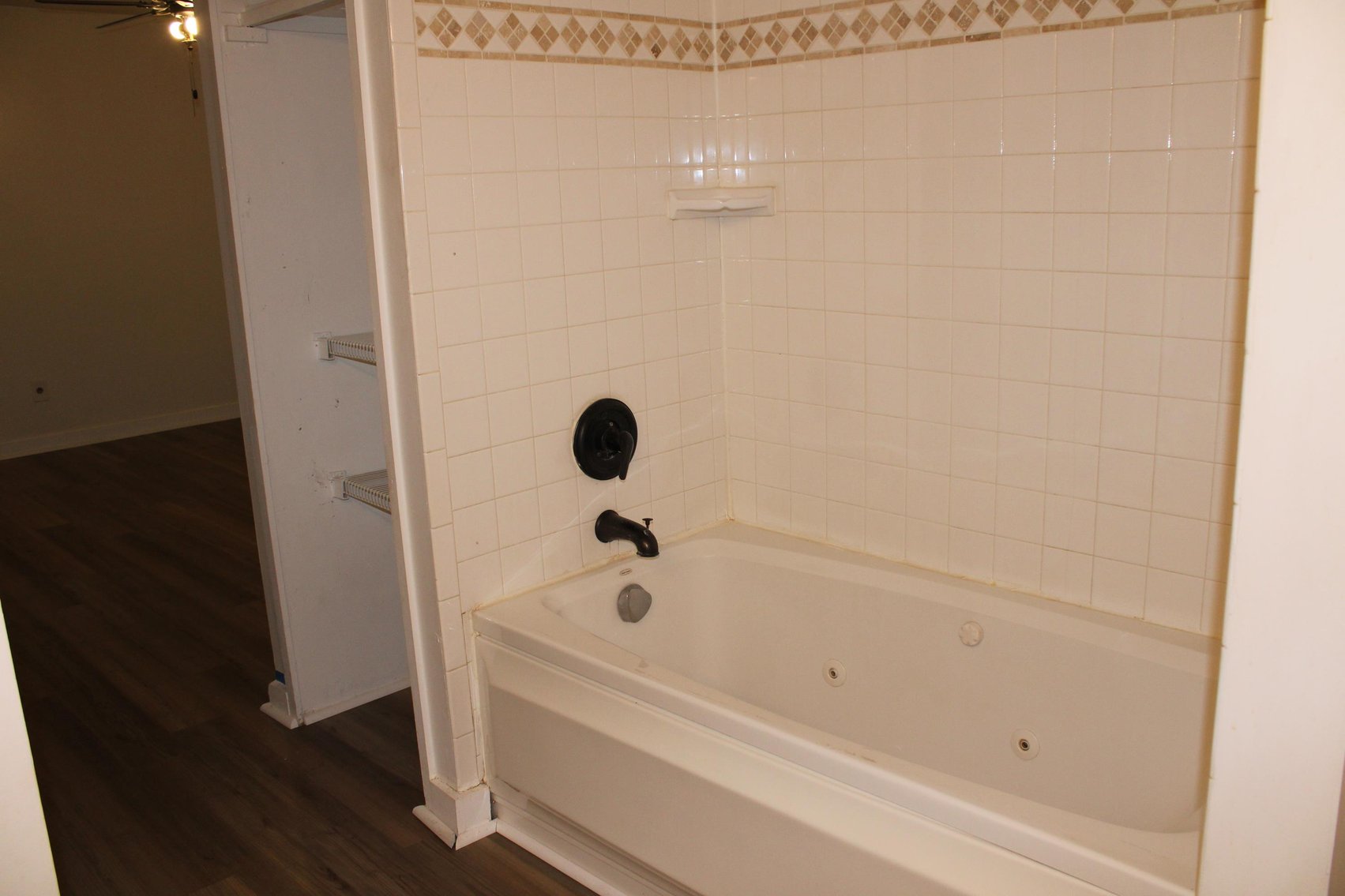 Image for SOLD $198,000 - 4 Bedroom in a Great Scott Depot Neighborhood