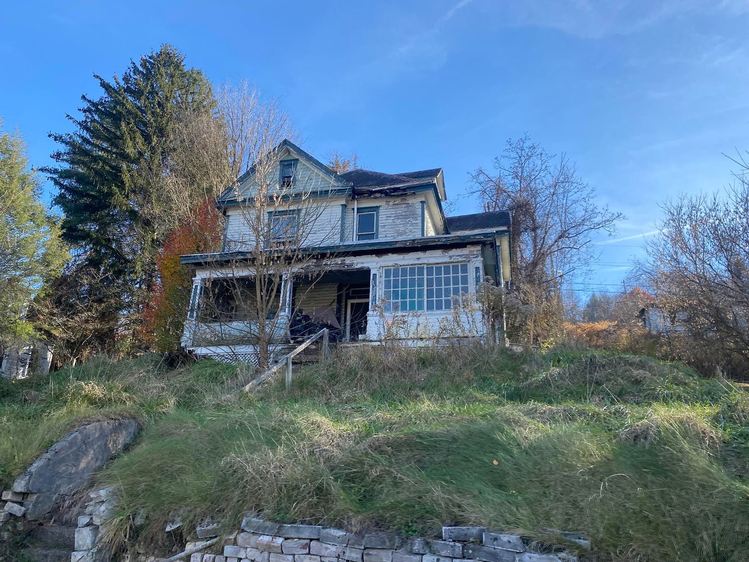 Image for SOLD - 3 Bedroom in Shinnston Selling to the Highest Bidder