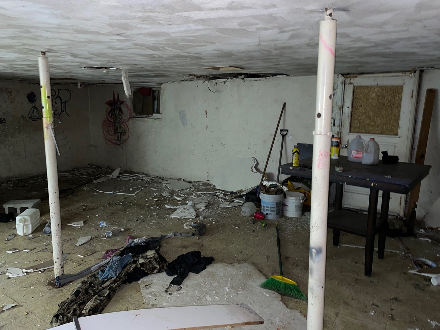 Image for SOLD $22,000 - 3 Bedroom Project Home in Charleston