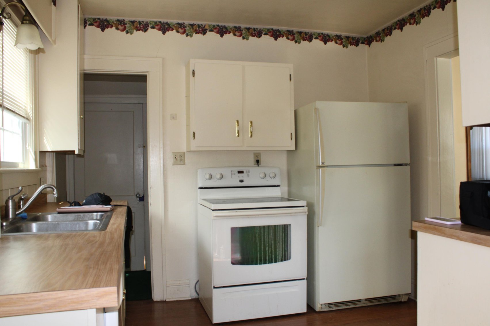 Image for SOLD $74,800 - Charming 2 Bedroom Cape Cod Selling to the Highest Bidder