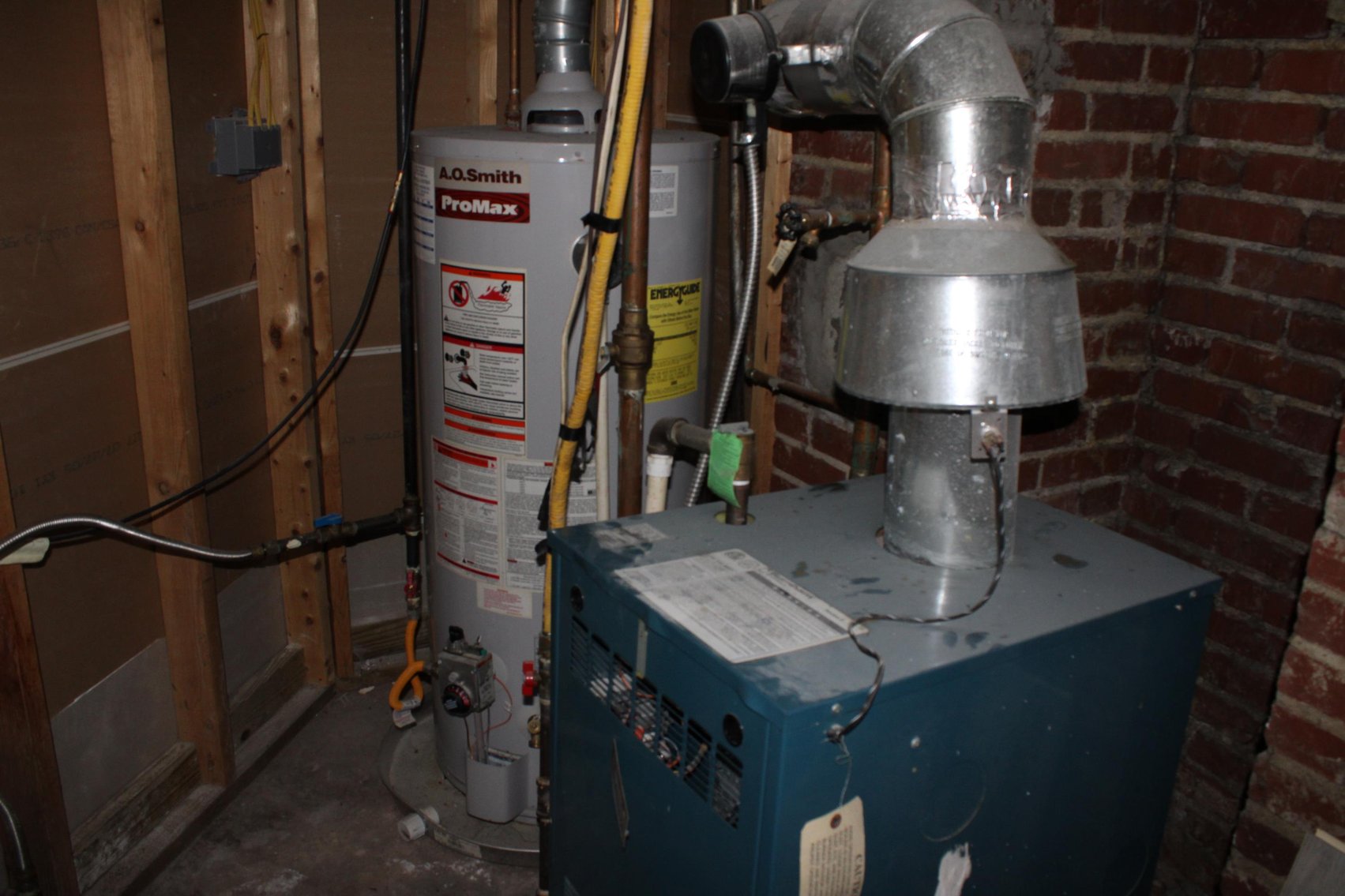 Image for SOLD $74,800 - Charming 2 Bedroom Cape Cod Selling to the Highest Bidder