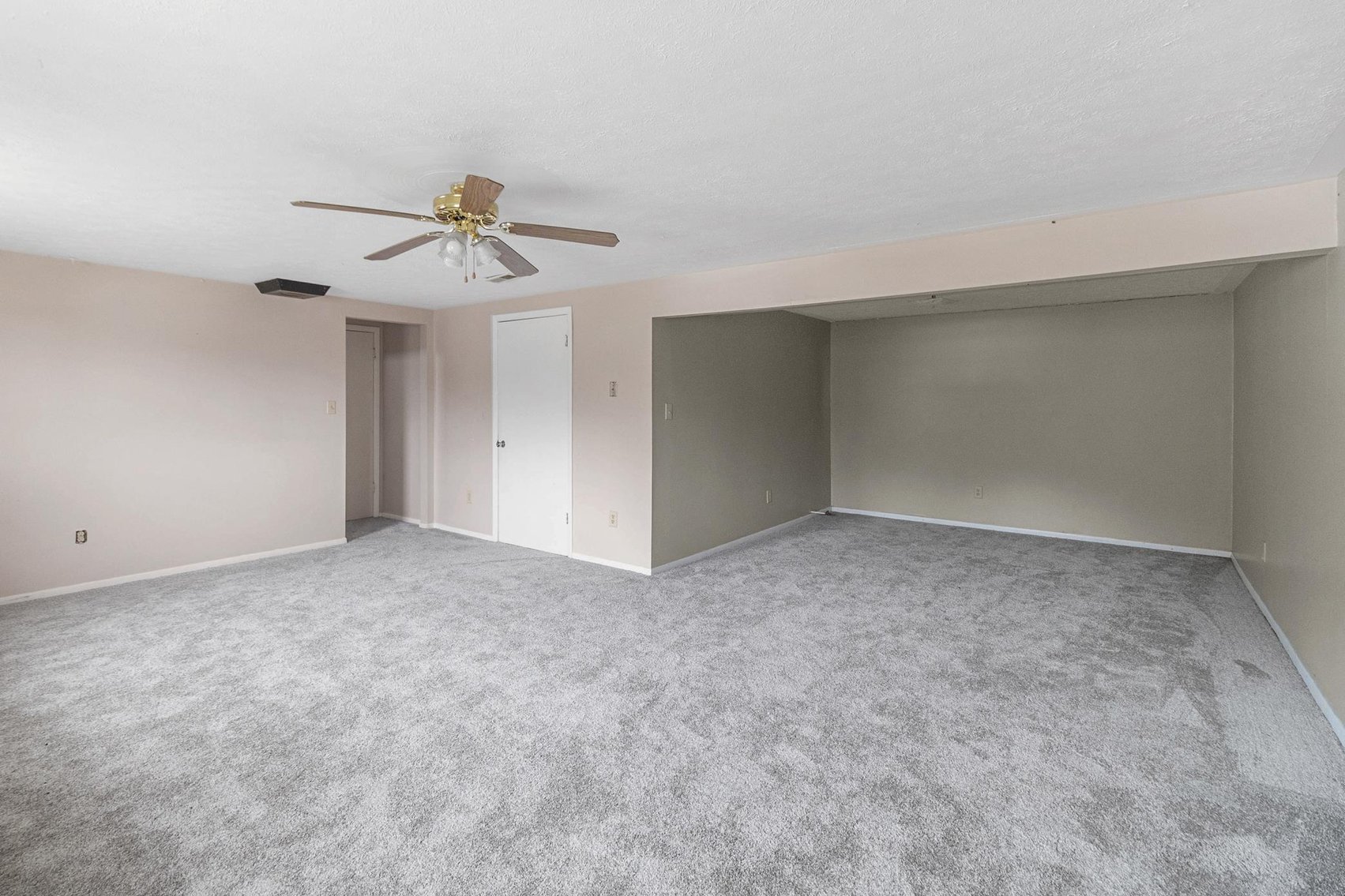 Image for Spacious, Move-in Ready 3 Bedroom in Fairmont