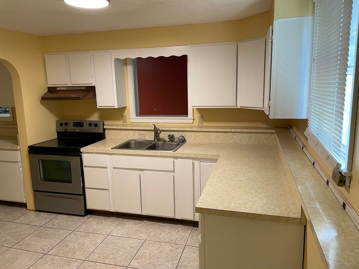 Image for SOLD $77,000 - Antique Brick 4 Bedroom Tri-Level Home