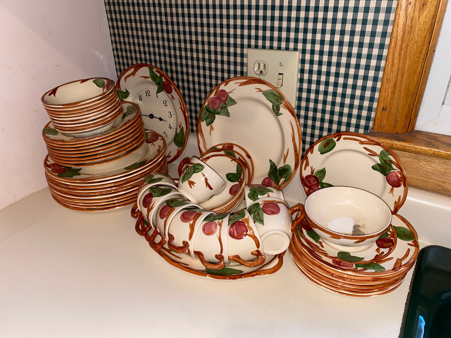 Image for Buckhannon, WV – Household, Vintage Items, Glassware, Furniture & Much More!