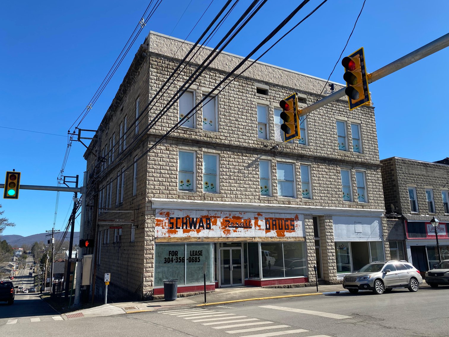 Image for SOLD $33,550 - Versatile Commercial Building in Downtown Kingwood