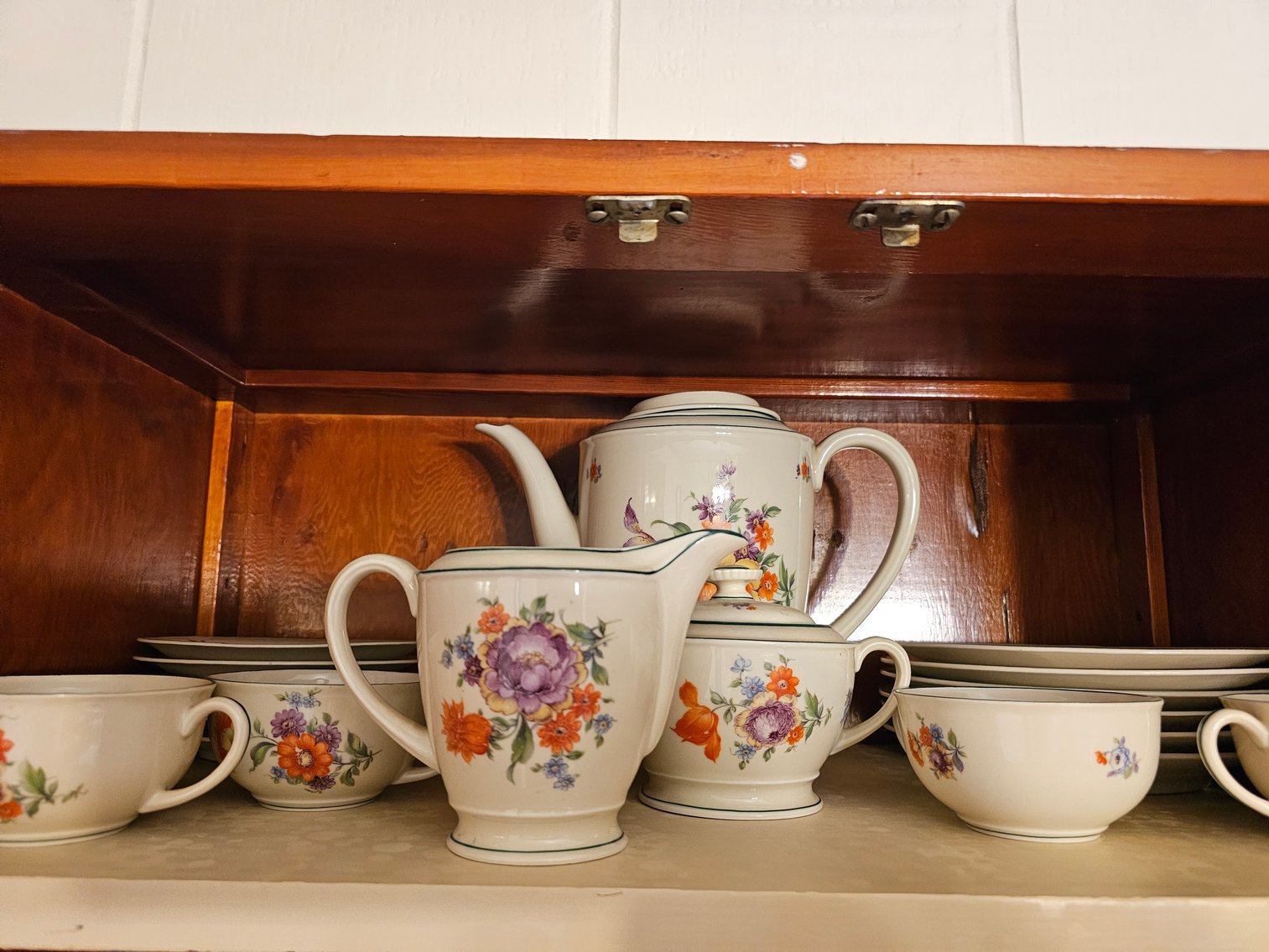 Image for Saint Albans - Tools, Furniture, Toys, Household Goods and Much More!