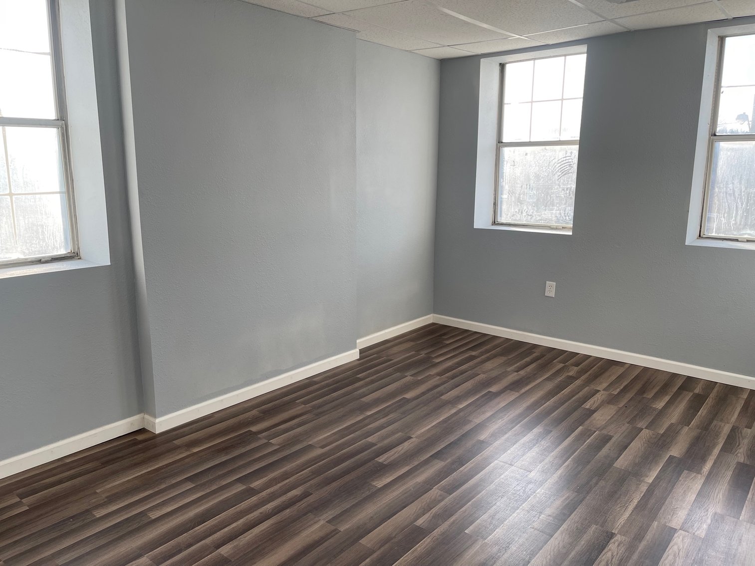 Image for SOLD $176,000 - 2 Commercial Store Fronts with Income Generating Apartment in Huntington