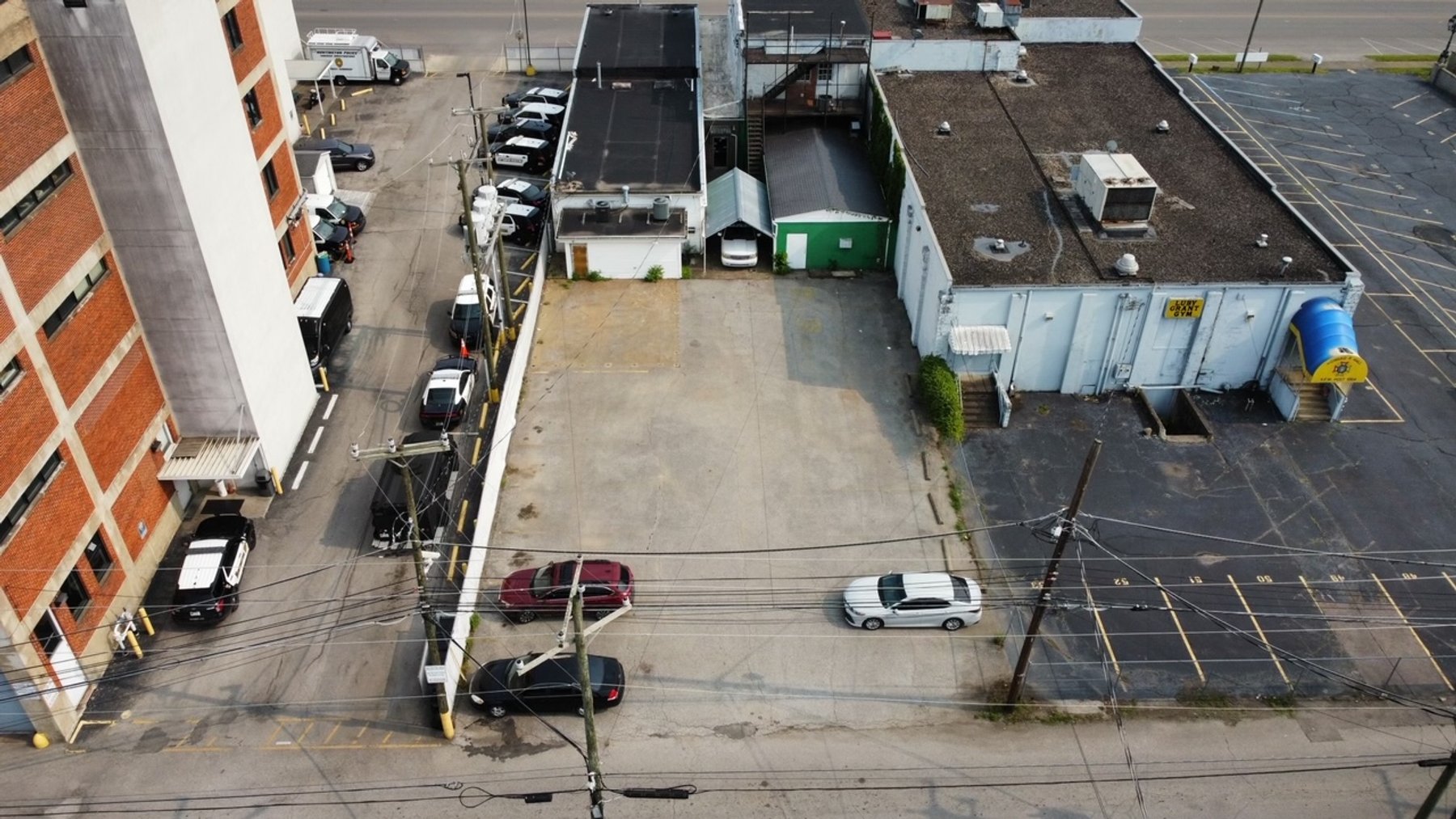 Image for SOLD $176,000 - 2 Commercial Store Fronts with Income Generating Apartment in Huntington