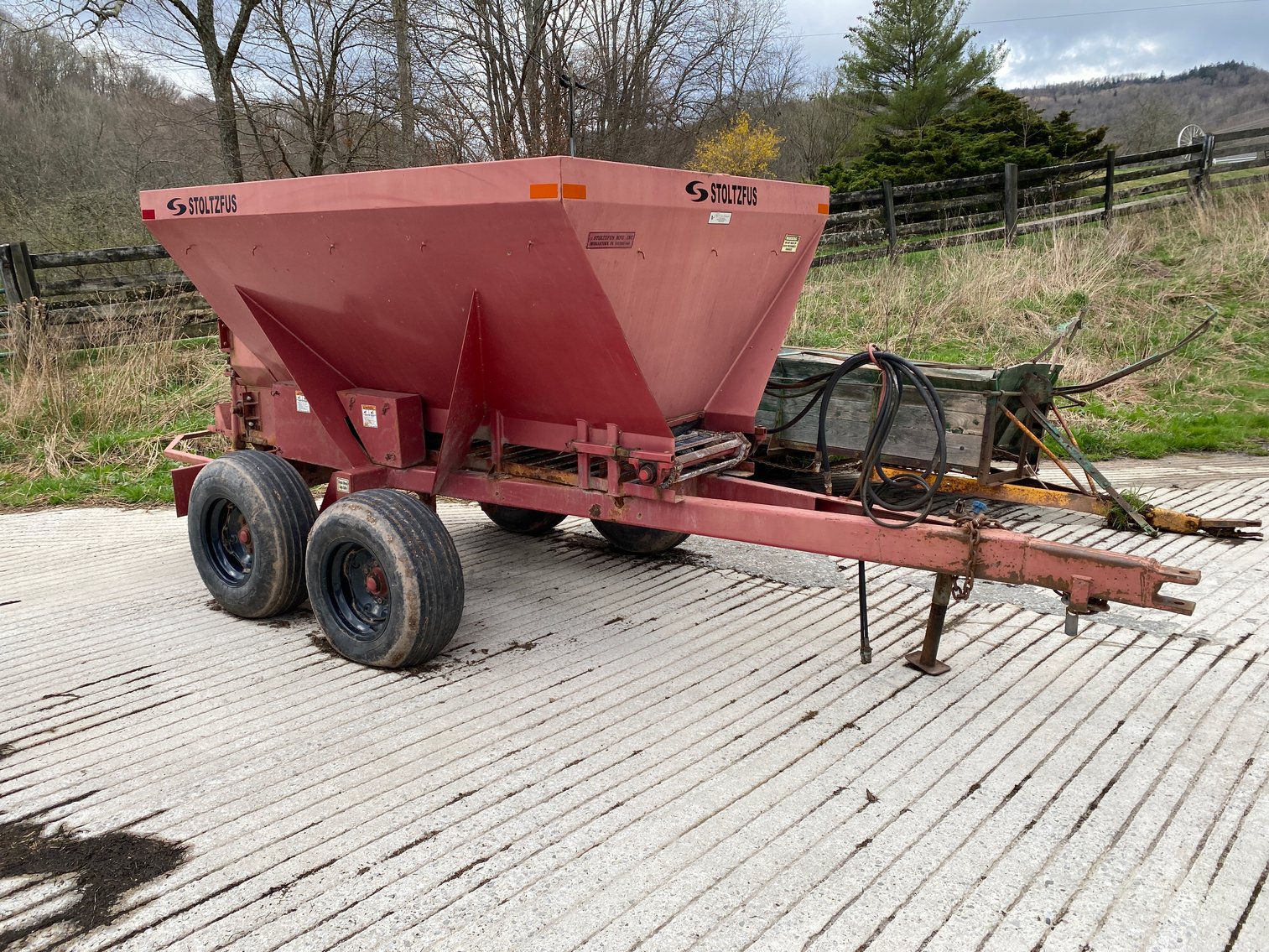Image for Slaty Fork, WV – Estate Farm Equipment: Tractors, Hay & Silage Equipment, Trucks, and Trailers!