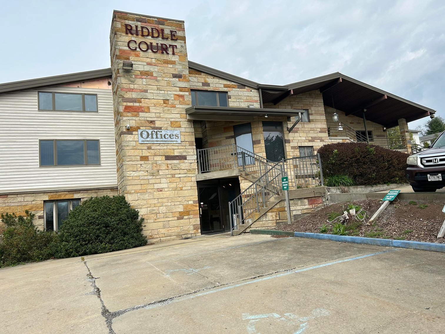 Image for SOLD $841,500 - Spacious Mixed-Use Building in Suncrest