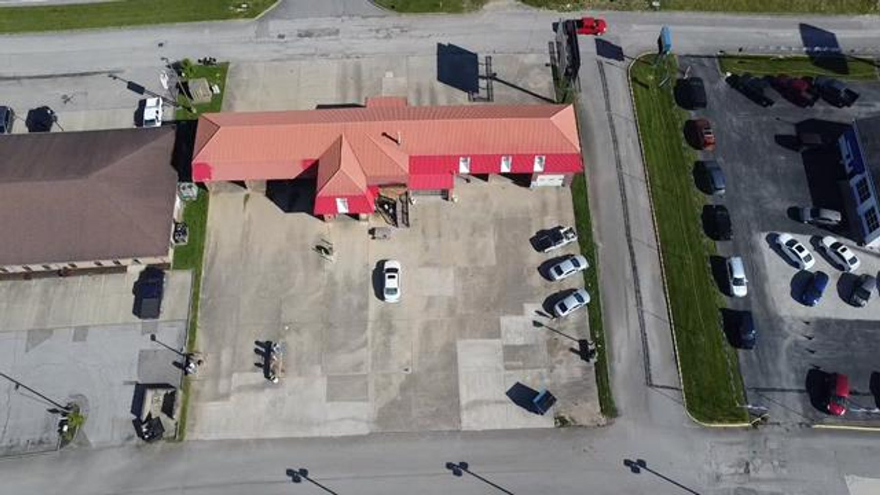 Image for Income Generating Car Wash & Apartments in Barboursville