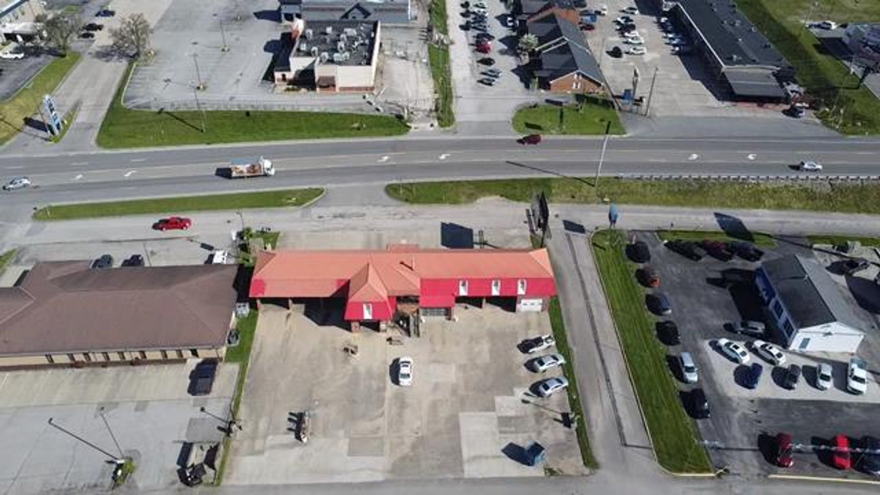 Image for Income Generating Car Wash & Apartments in Barboursville