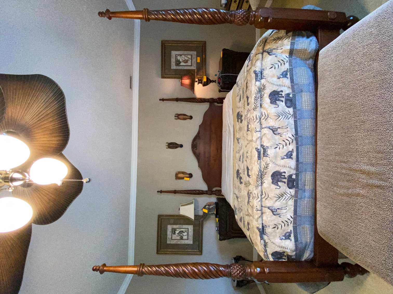 Image for Fairmont, WV – Quality & Modern Furniture, Household Goods, Electronics & Appliances, Exercise Equipment, Jewelry & Much More!