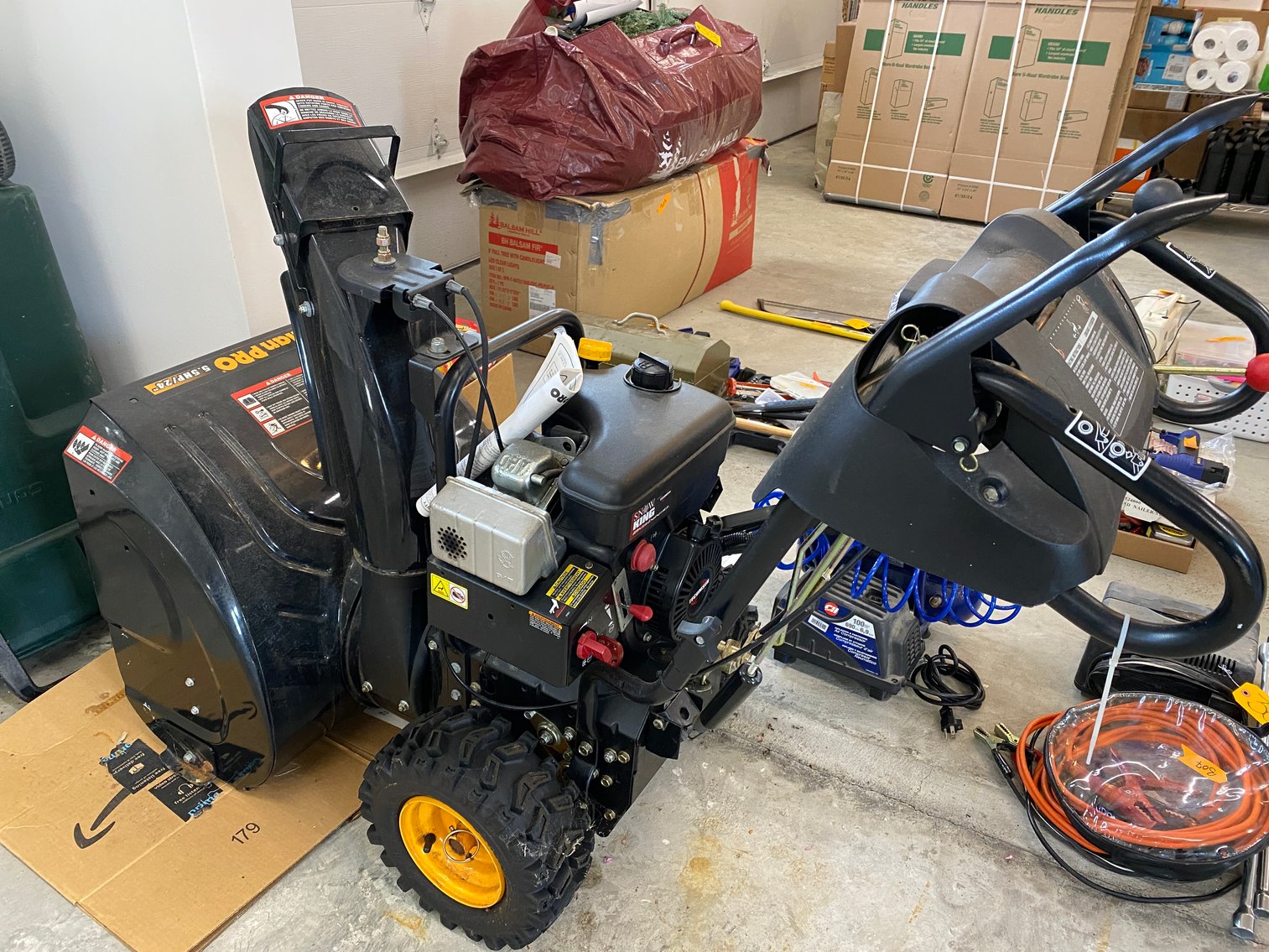 Image for Fairmont, WV – Quality & Modern Furniture, Household Goods, Electronics & Appliances, Exercise Equipment, Jewelry & Much More!