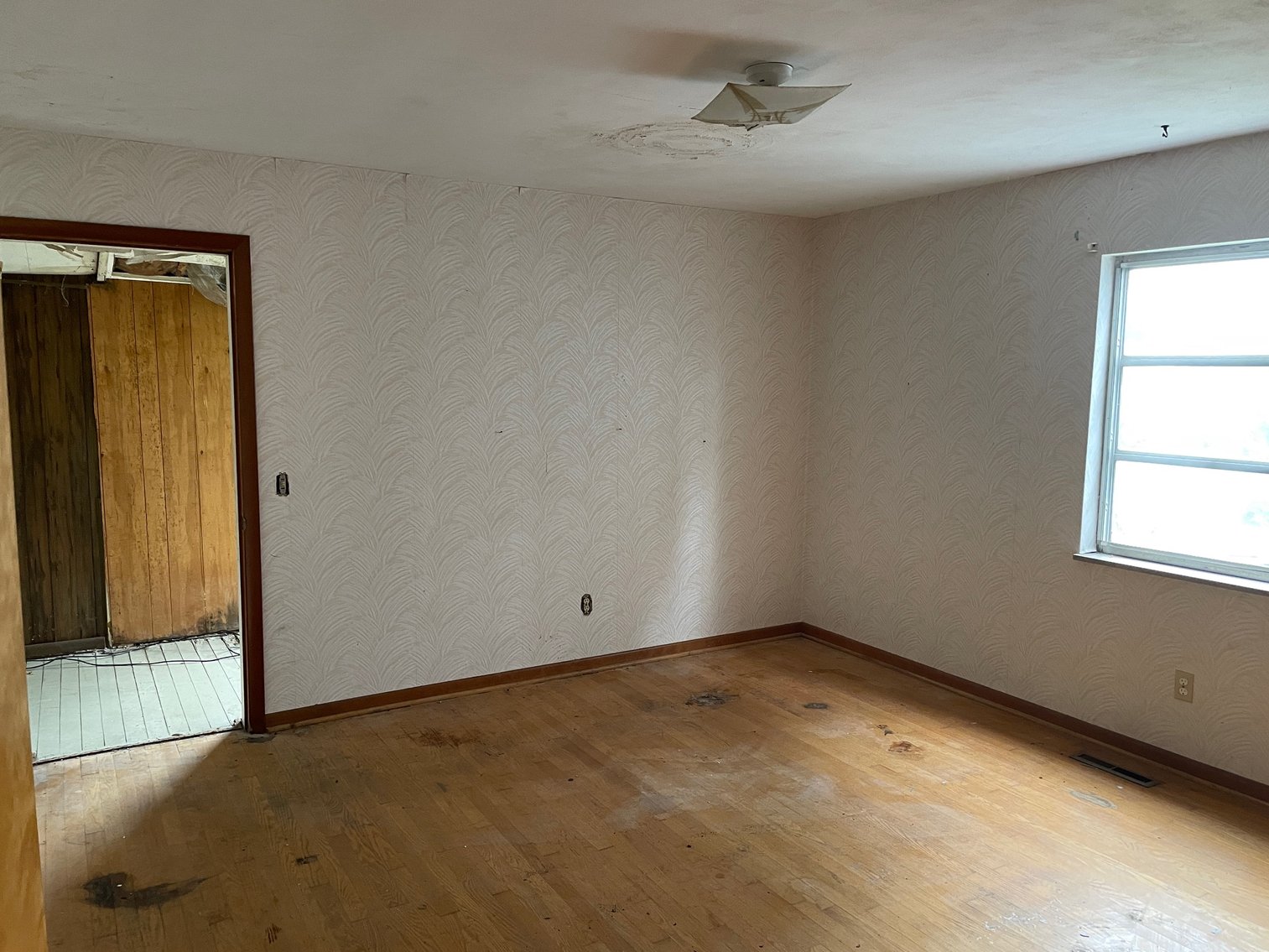 Image for SOLD $41,800 - 4 Bedroom Project Home in Parkersburg