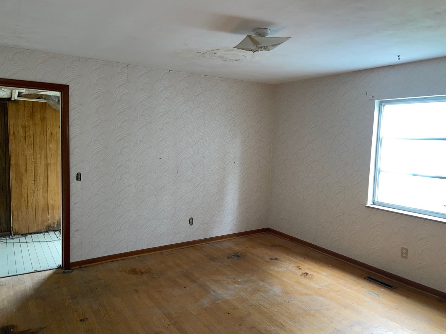 Image for SOLD $41,800 - 4 Bedroom Project Home in Parkersburg