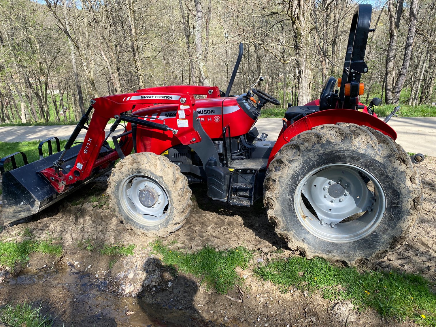 Image for Valley Grove, WV – ’06 Ford King Ranch F-350 Super Duty, ’21 M-F 4WD Tractor, ’06 Kubota RTV900 w/trailer, Lawn & Garden Equipment, Tools, and More!