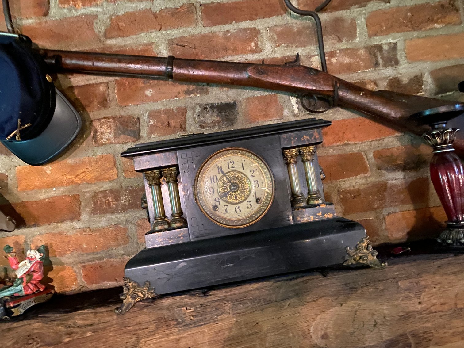 Image for Eighty-Four, PA – Estate of Samuel Miller: Antiques and Collectibles, Victorian Style Furniture, Glassware, Power Tools, Sports Memorabilia and More!