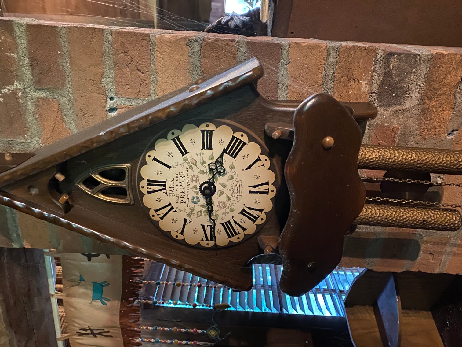 Image for Eighty-Four, PA – Estate of Samuel Miller: Antiques and Collectibles, Victorian Style Furniture, Glassware, Power Tools, Sports Memorabilia and More!