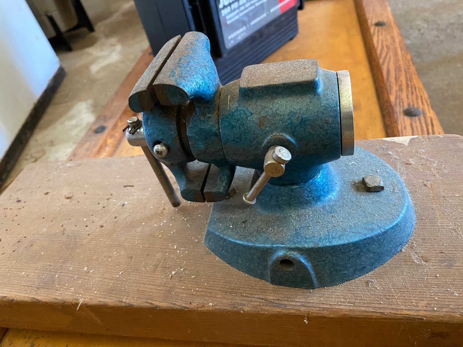 Image for Fairmont, WV – Furniture, Glassware, Household Décor, Craft Supplies, Pyrex and Kitchen Appliances, Camping Supplies and Much More!