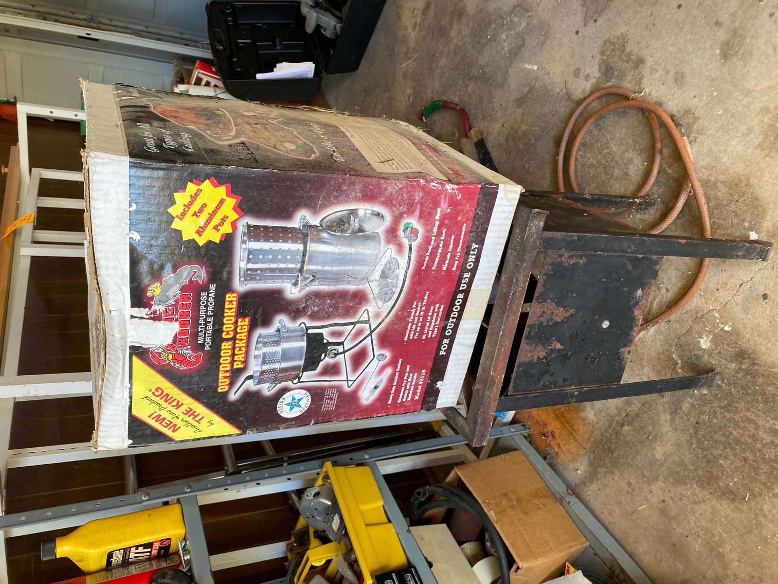 Image for Fairmont, WV – Furniture, Glassware, Household Décor, Craft Supplies, Pyrex and Kitchen Appliances, Camping Supplies and Much More!