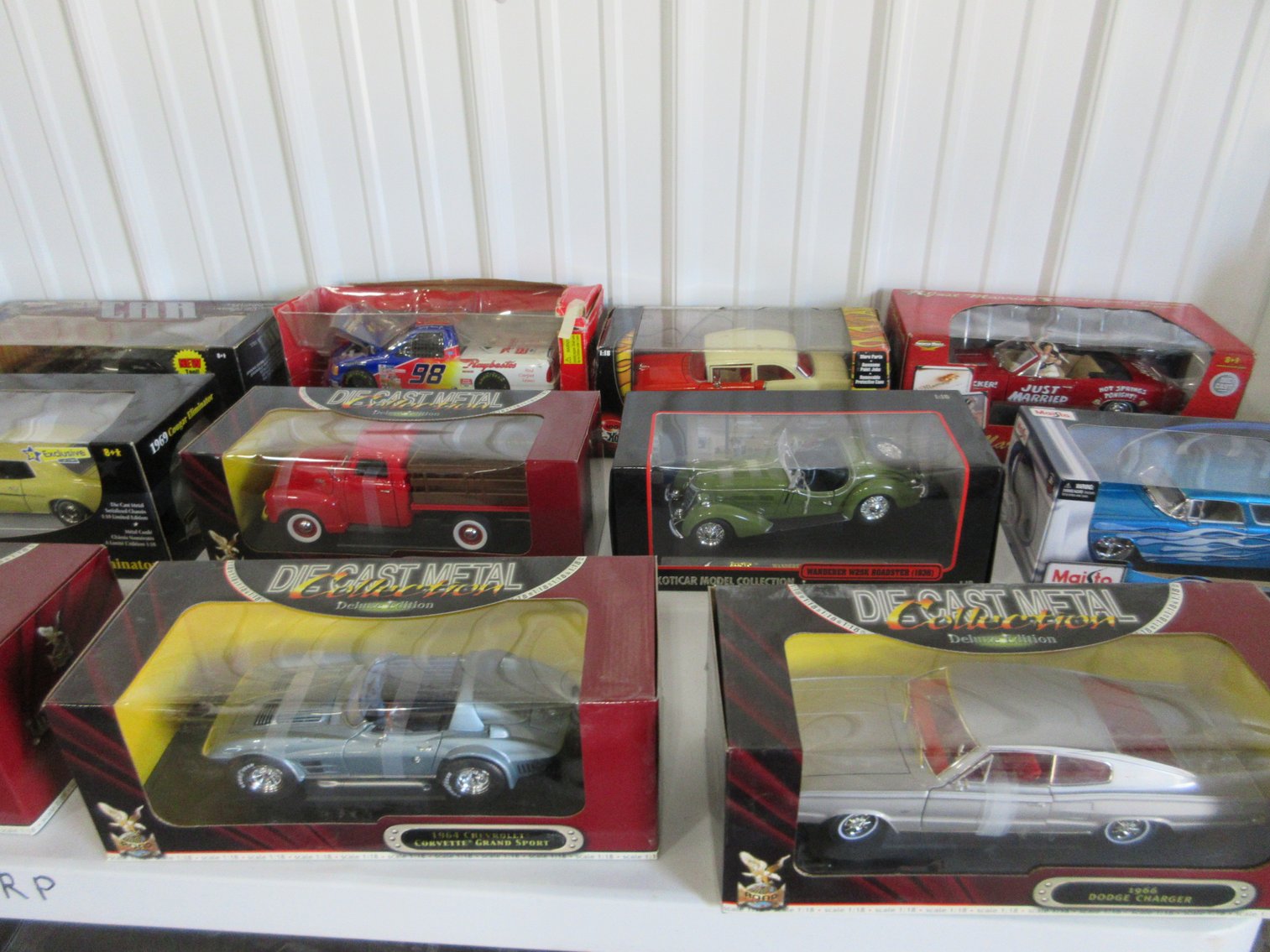 Image for Shinnston, WV – Die Cast Model Car, Trucks, and Airplanes Auction