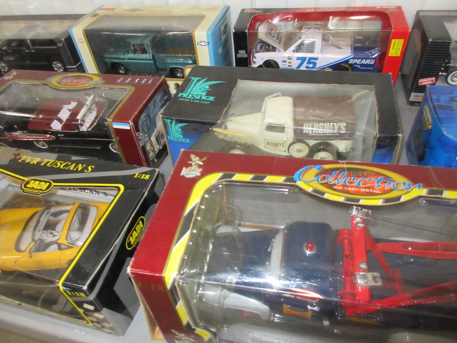 Image for Shinnston, WV – Die Cast Model Car, Trucks, and Airplanes Auction