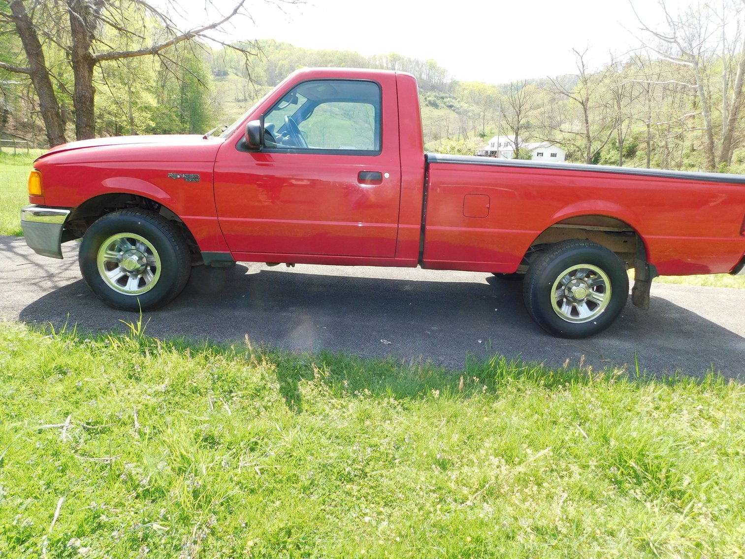 Image for Jane Lew, WV – HUGE Estate Auction! Estate of Lena Riffle: Automobiles,  Restaurant Equipment, 14x50 Mobile Home, Quality Guitars, Tools and Shop Items, and More!