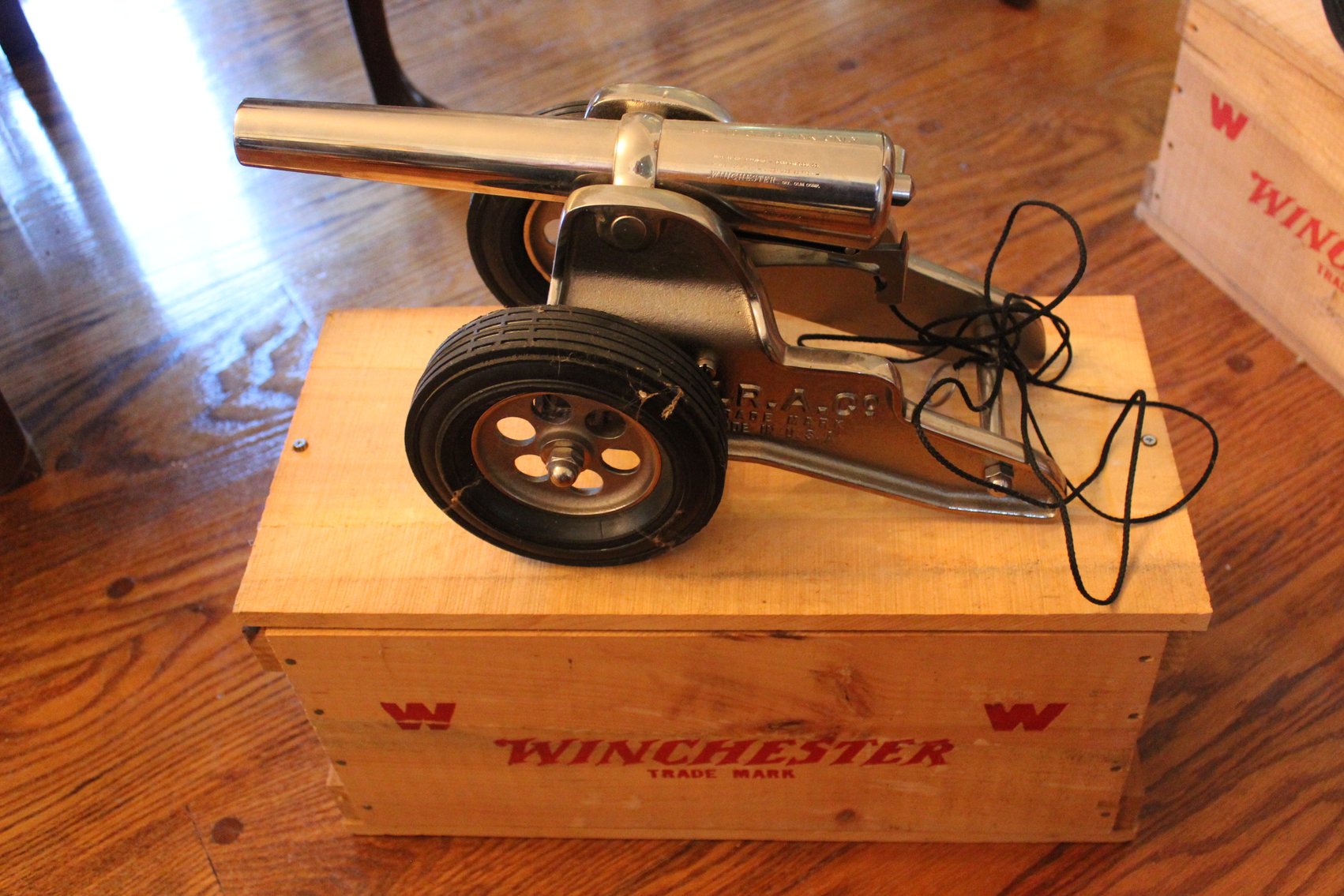 Image for Charleston, WV -- Fine Vintage Items from a High-End Collector, Furniture, Waterford Crystal, Bohemian Czech glassware, Coins, and Much More!