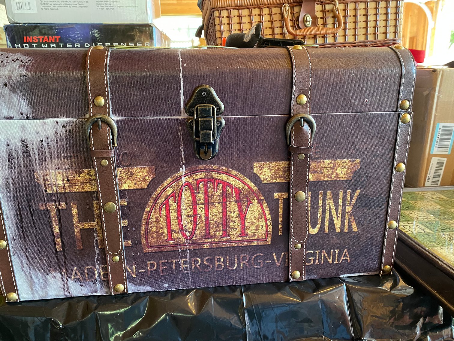 Image for Eighty-Four, PA – New Electronics, Antiques, Furniture, Seasonal Décor, Tools and Much More!