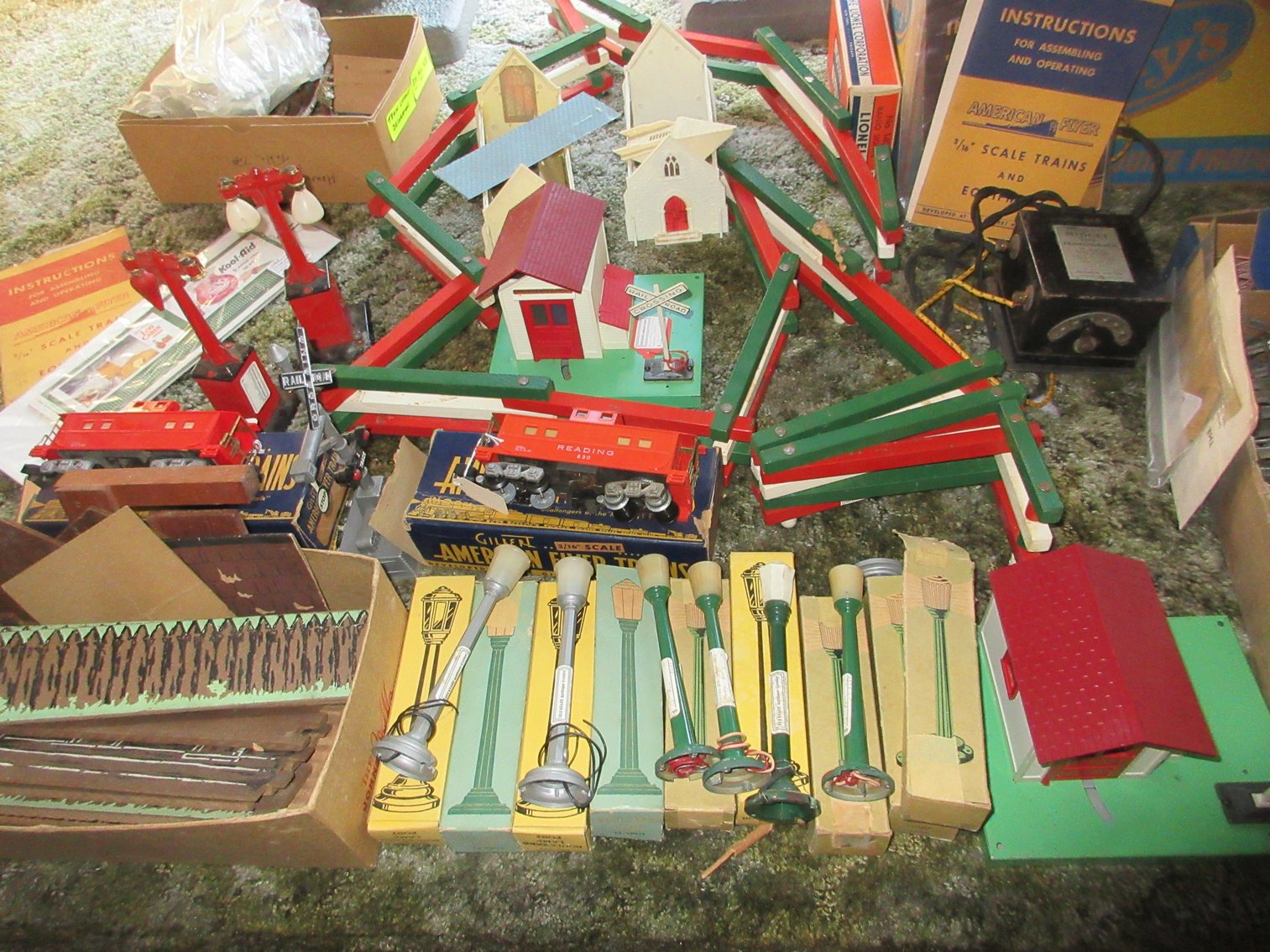 Image for Canonsburg, PA – Store Closing Auction! Tri-State Antiques: Glassware, Furniture, Framed Prints, Collectibles, and More!