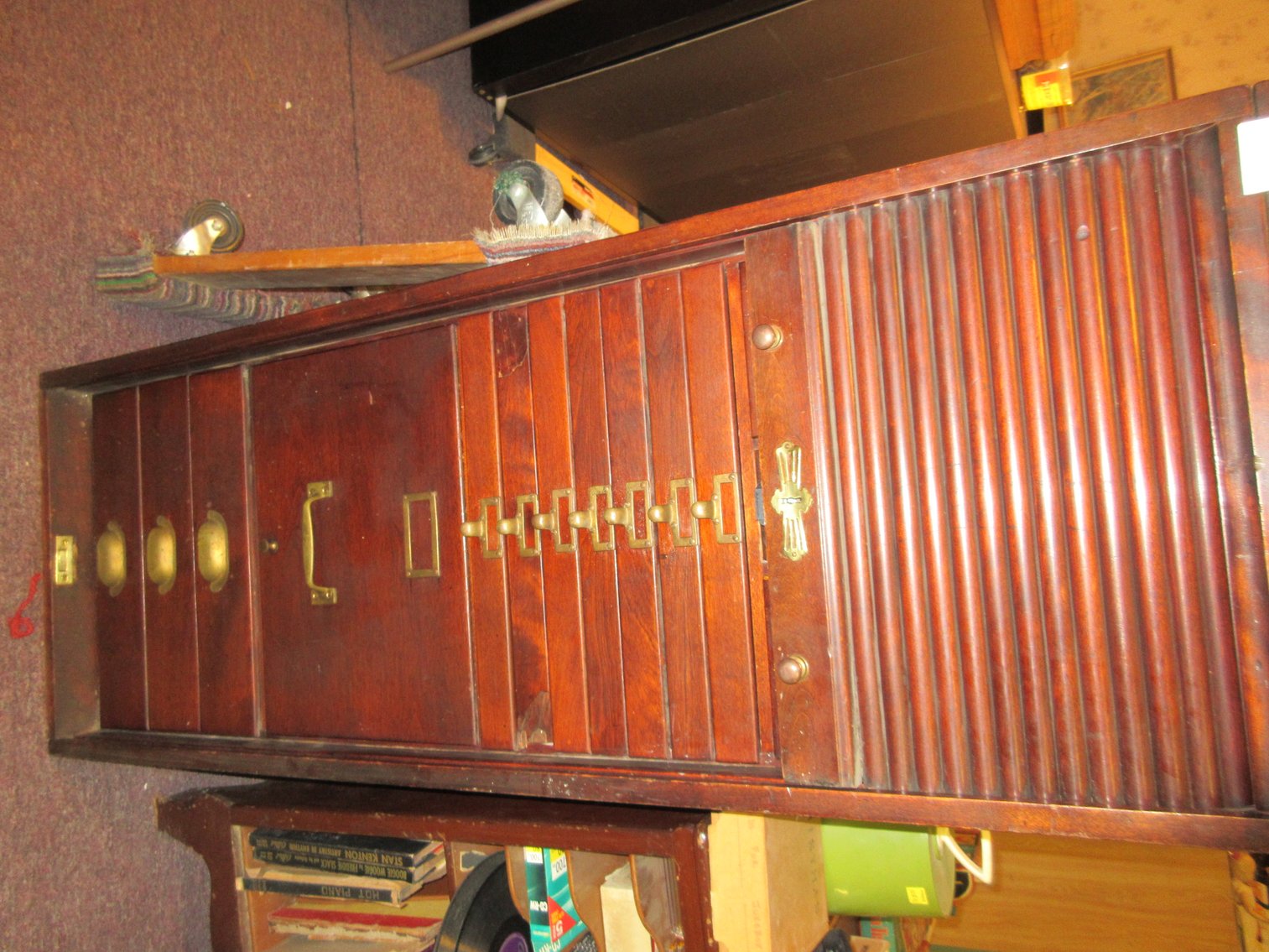 Image for Canonsburg, PA – Store Closing Auction! Tri-State Antiques: Glassware, Furniture, Framed Prints, Collectibles, and More!