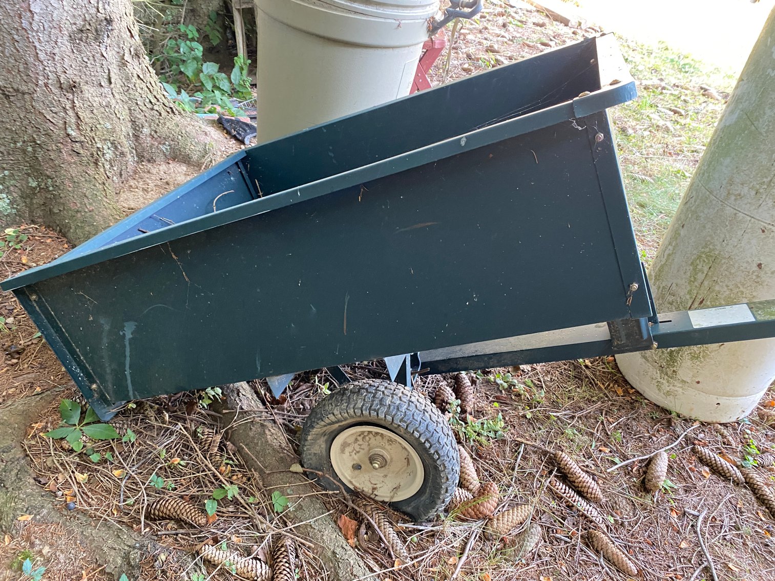 Image for Morgantown, WV – Moving Auction: 1992 Ford Bronco, John Deere X595, High Quality Tools and Much More!