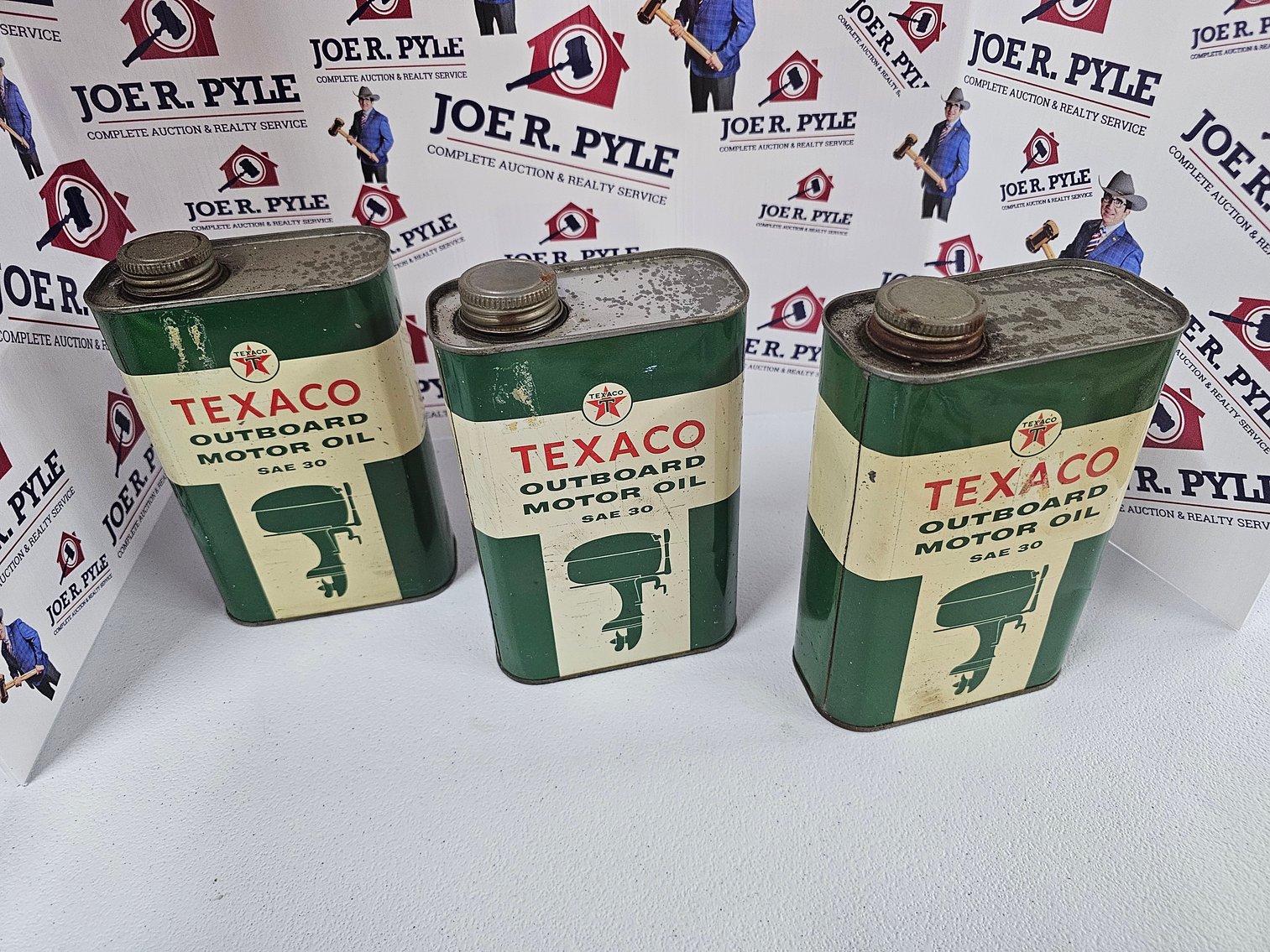 Image for Belpre, OH – Day 1 of 2: Retirement Auction! Antique and Classic Cars, Nostalgic Gas Pumps, Porcelain Signs, Pinball Machines, Jukeboxes, Pop Machines, Vintage Petroleum Collection and more!   