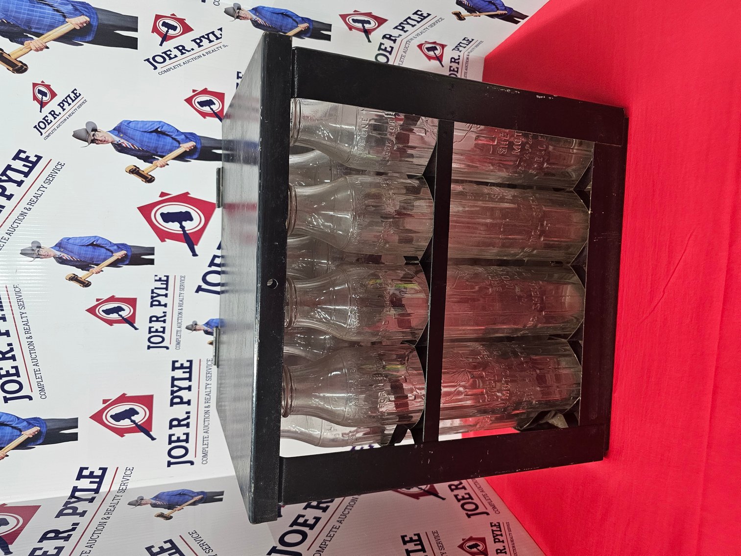 Image for Belpre, OH – Day 1 of 2: Retirement Auction! Antique and Classic Cars, Nostalgic Gas Pumps, Porcelain Signs, Pinball Machines, Jukeboxes, Pop Machines, Vintage Petroleum Collection and more!   