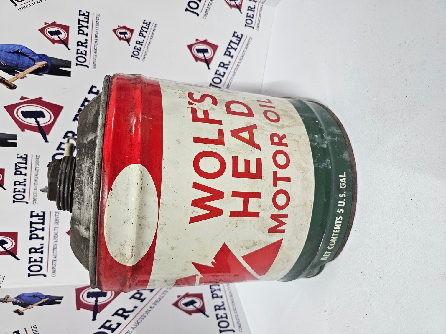 Image for Belpre, OH – Day 1 of 2: Retirement Auction! Antique and Classic Cars, Nostalgic Gas Pumps, Porcelain Signs, Pinball Machines, Jukeboxes, Pop Machines, Vintage Petroleum Collection and more!   