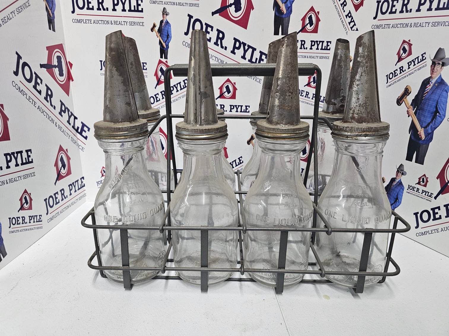 Image for Belpre, OH – Day 1 of 2: Retirement Auction! Antique and Classic Cars, Nostalgic Gas Pumps, Porcelain Signs, Pinball Machines, Jukeboxes, Pop Machines, Vintage Petroleum Collection and more!   