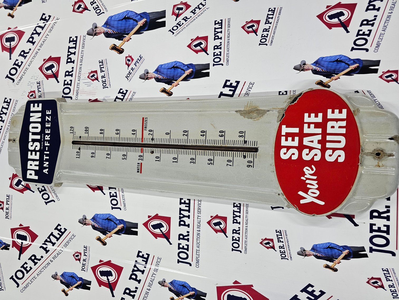 Image for Belpre, OH – Day 1 of 2: Retirement Auction! Antique and Classic Cars, Nostalgic Gas Pumps, Porcelain Signs, Pinball Machines, Jukeboxes, Pop Machines, Vintage Petroleum Collection and more!   