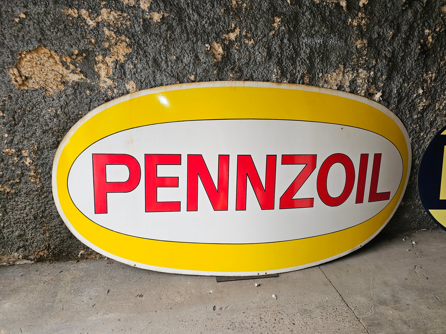 Image for Belpre, OH – Day 1 of 2: Retirement Auction! Antique and Classic Cars, Nostalgic Gas Pumps, Porcelain Signs, Pinball Machines, Jukeboxes, Pop Machines, Vintage Petroleum Collection and more!   