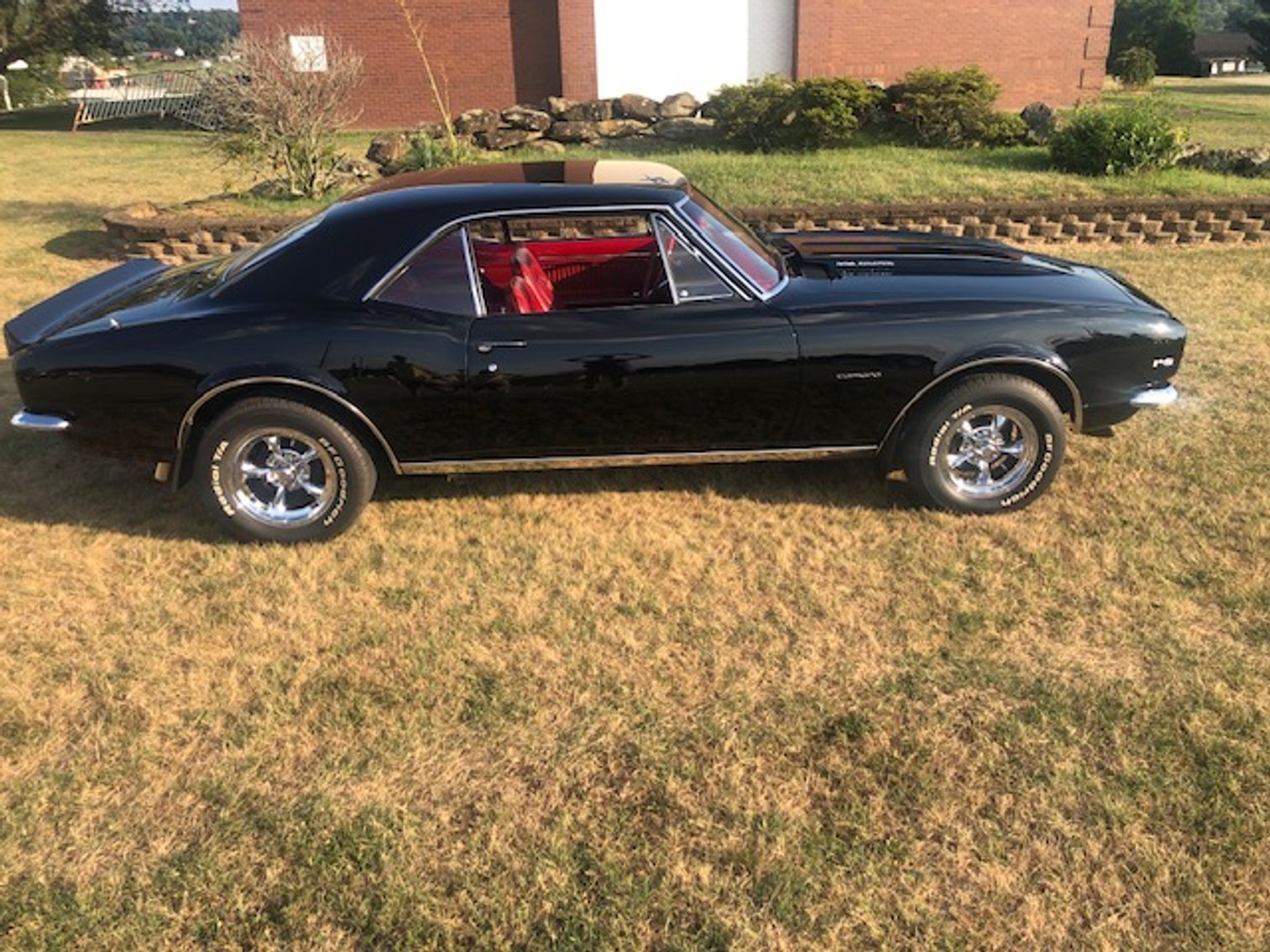 Image for Belpre, OH – Day 1 of 2: Retirement Auction! Antique and Classic Cars, Nostalgic Gas Pumps, Porcelain Signs, Pinball Machines, Jukeboxes, Pop Machines, Vintage Petroleum Collection and more!   