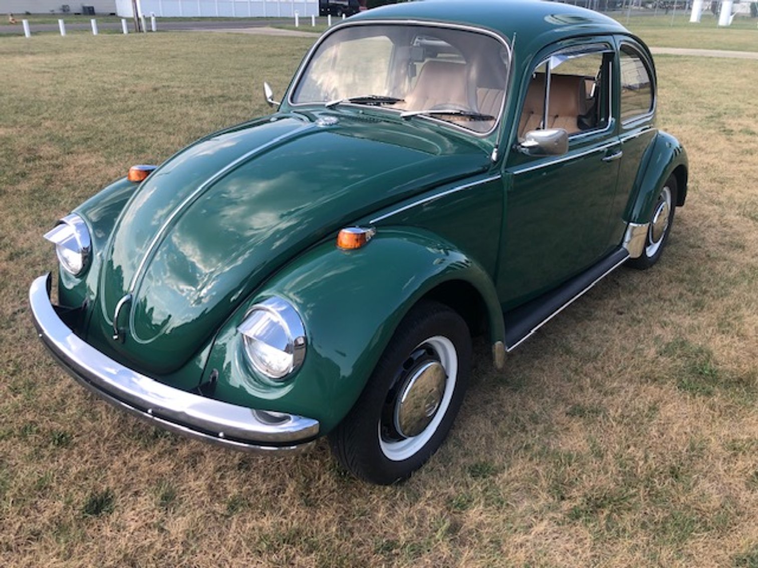 Image for Belpre, OH – Day 1 of 2: Retirement Auction! Antique and Classic Cars, Nostalgic Gas Pumps, Porcelain Signs, Pinball Machines, Jukeboxes, Pop Machines, Vintage Petroleum Collection and more!   