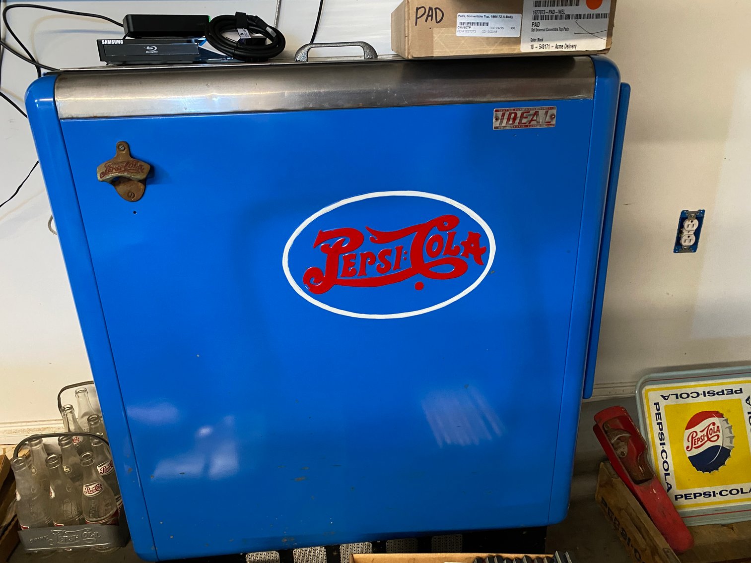 Image for Dillonvale, OH – 600 Lots Automotive and Petroleum collectibles, Antiques, Tools, Household &  More!